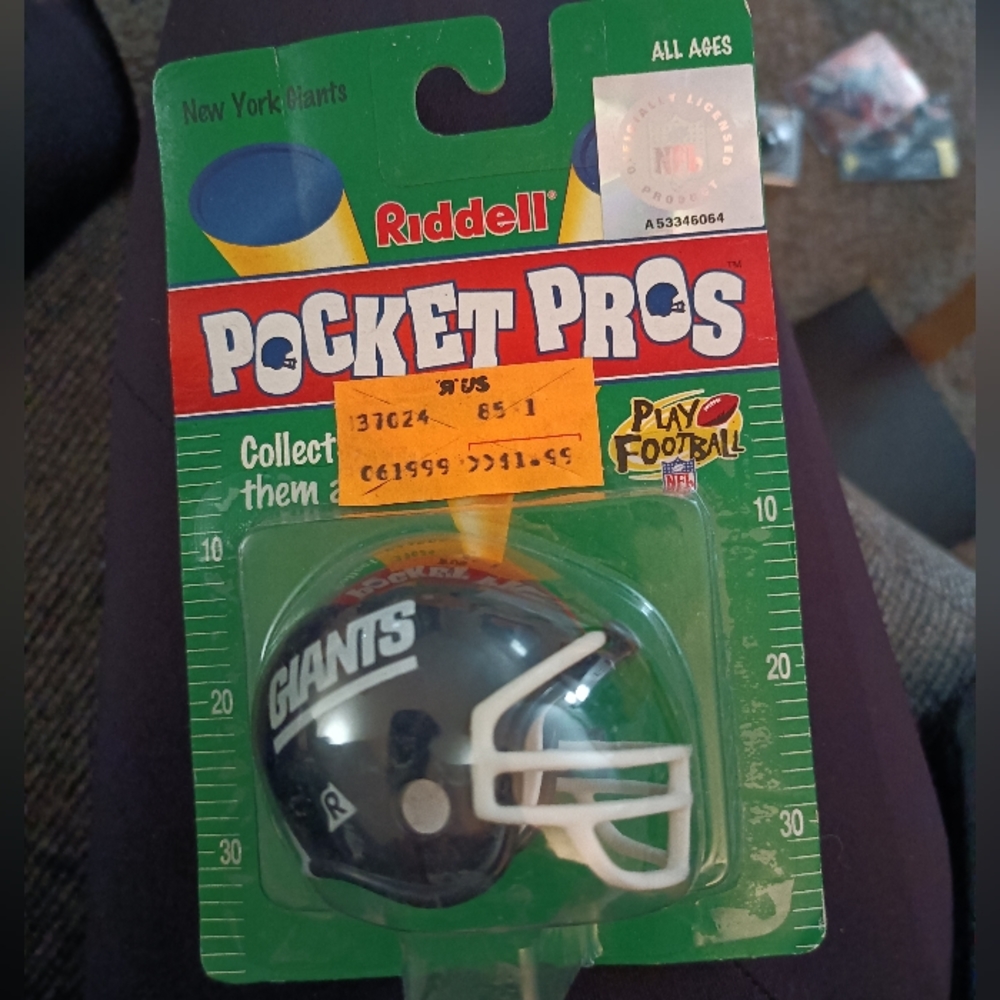 Riddell Pocket Pro NFL Football Helmet NEW YORK GIANTS 1997 Vintage Retro RARE